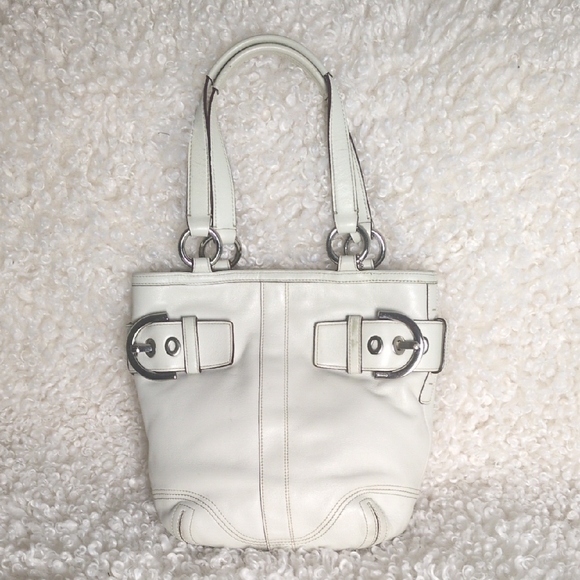 Coach White Leather Shoulder Bag with Silver Accents - Picture 1 of 13
